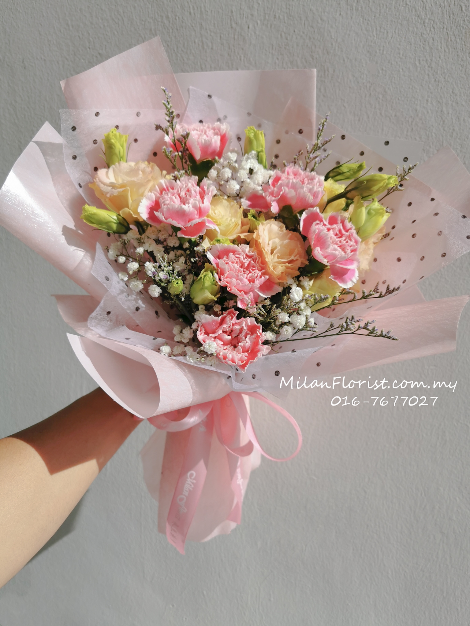 Milan Florist Carnation Bouquet 米兰康乃馨花束012 Milan Florist